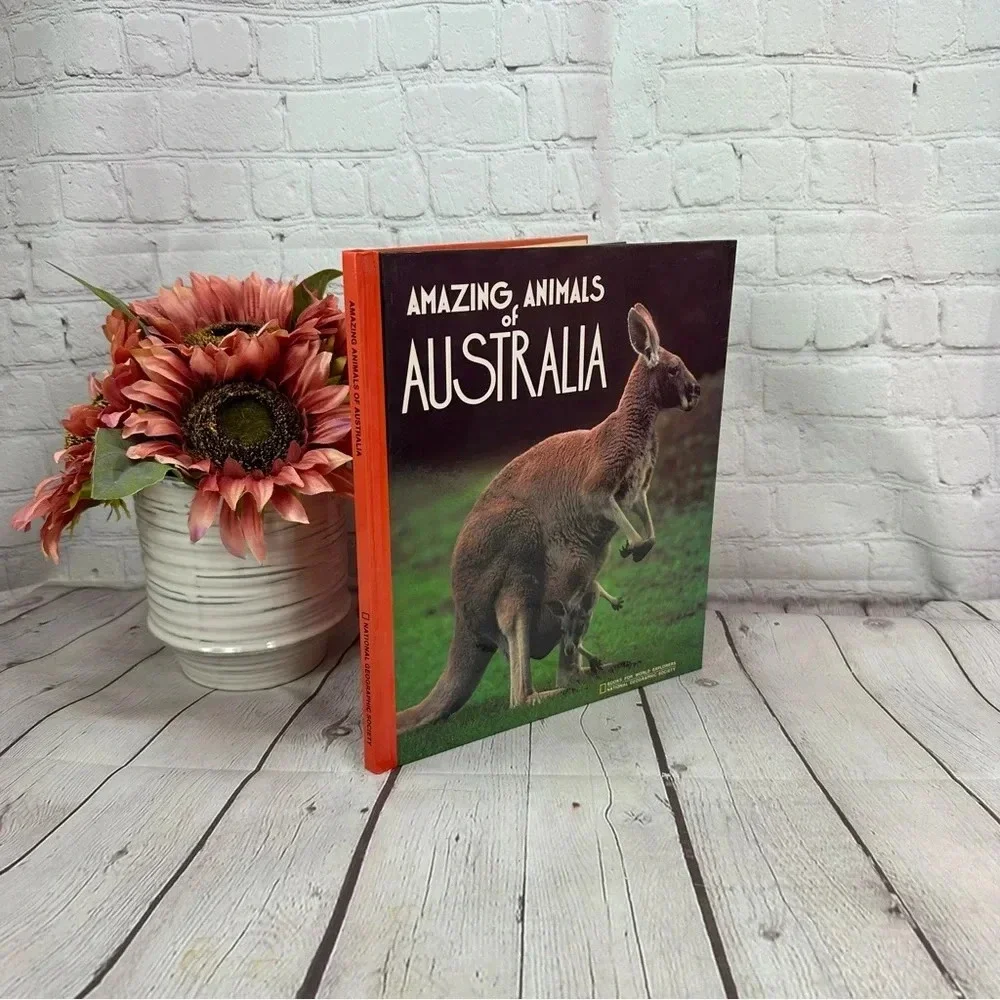vintage children's amazing animals of Australia book national geographic 1984
